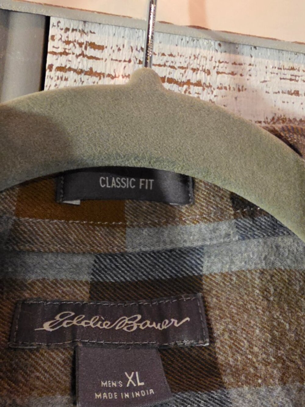 Eddie Bauer Blue Brown Tan Plaid Classic Fit Flannel XL - Picture 8 of 8